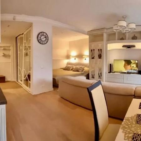 Cozy Studio Apartment In The Center Of Riga Eksteriør billede