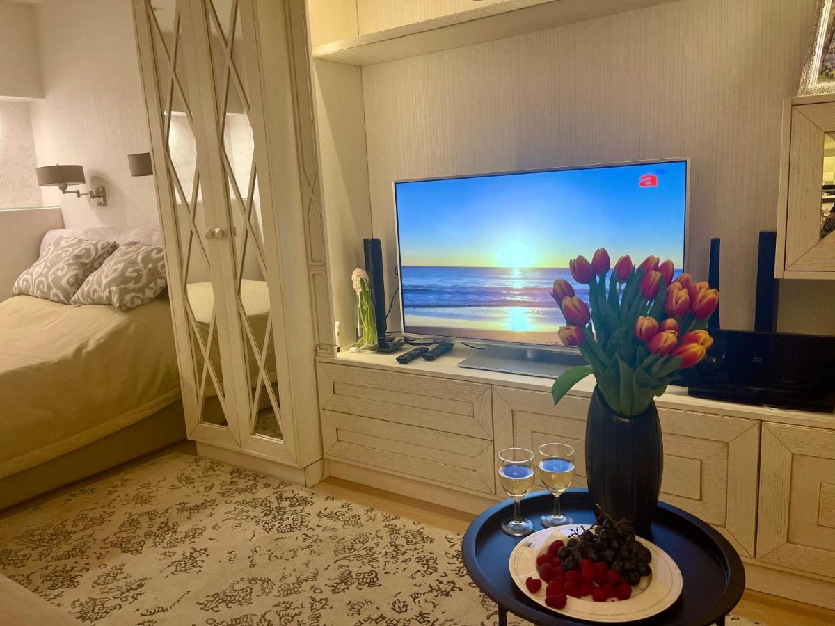 Cozy Studio Apartment In The Center Of Riga Eksteriør billede