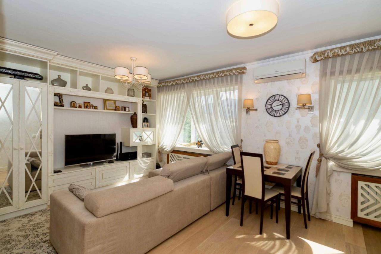 Cozy Studio Apartment In The Center Of Riga Eksteriør billede